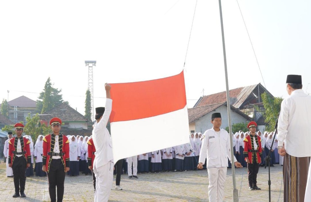 Upacara HUT RI ke - 81