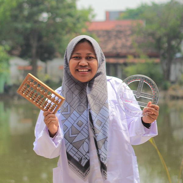 Nanda Ayu Afifah, S.Mat.